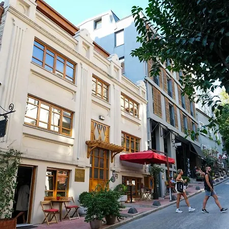 Taksim Galataport Flat