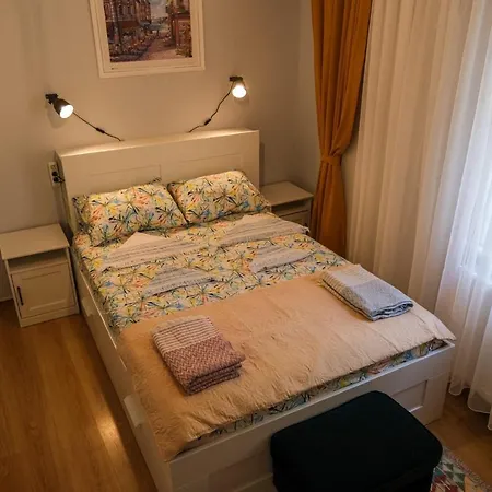 Taksim Galataport Flat Apartman